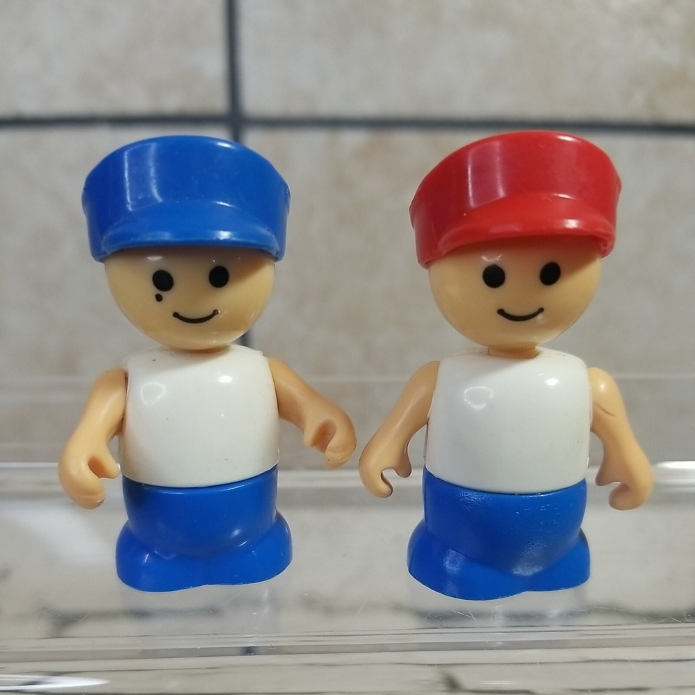 Vintage Playskool Lil' Playmates Action Figure People Lot Of‎ 2 Toys Figures